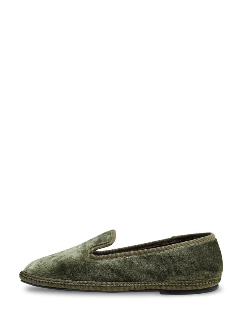 Sentier Velvety Green Low-Profile Slippers With Handcrafted Detailing