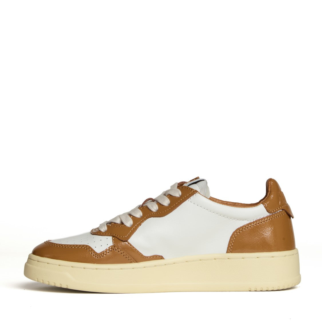 Autry Low-Top Sneakers With Smooth Leather Upper