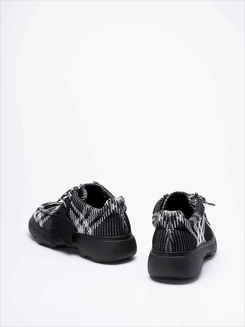 Burberry Textured Black And White Patterned Sneakers