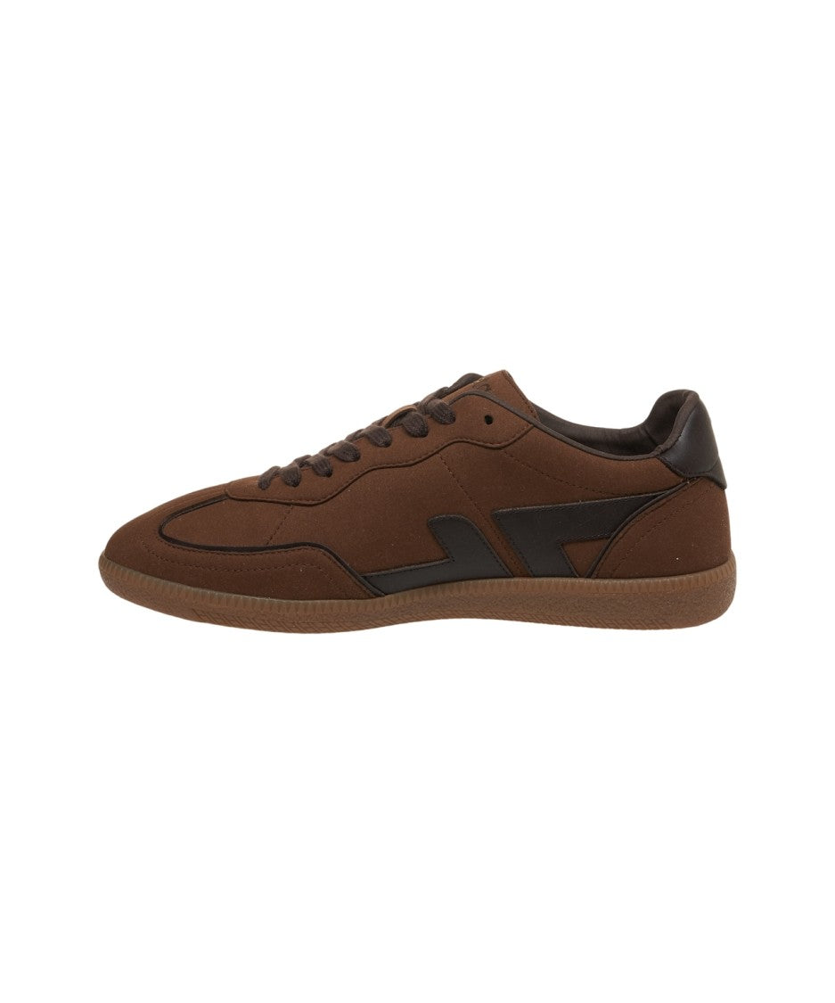 Zeta Delta' Sneakers