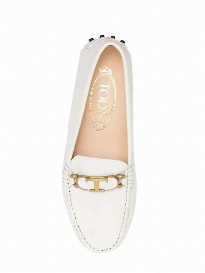 Tod's Smooth Leather Loafer With Classic Moccasin Silhouette