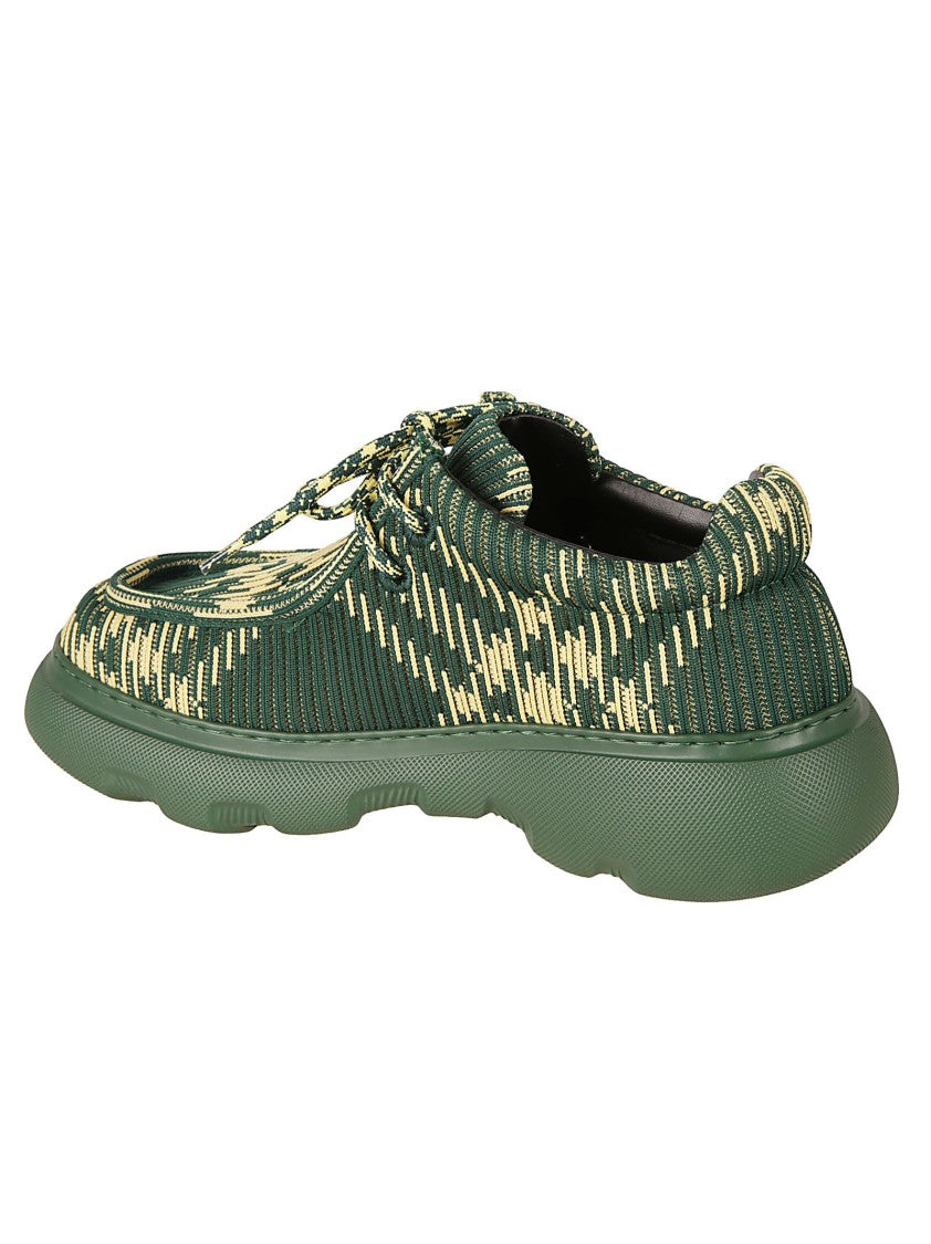 Burberry Textured Green And Beige Flat Shoes