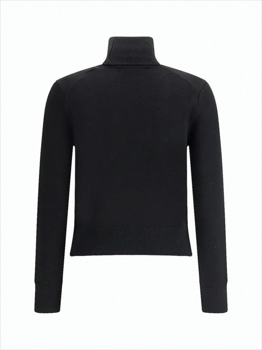Ami Cropped Turtleneck Sweater With Fitted Silhouette