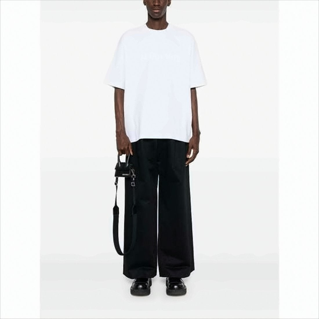 Jacquemus Minimalist White Cotton Tee With Embossed Logo