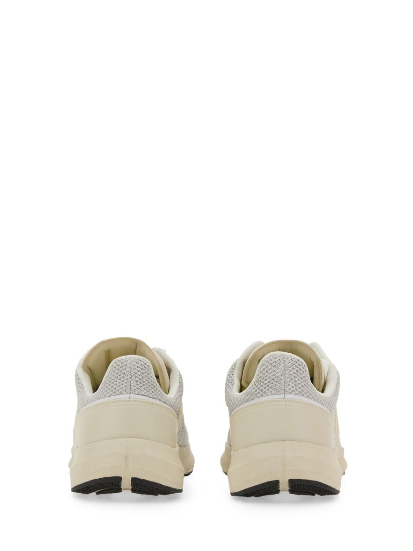 Veja Modern Mesh Sneakers