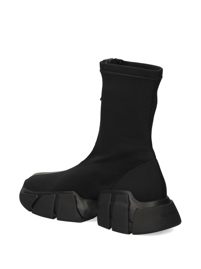 Vic Matié Ankle Boots With Zip Closure And Sole
