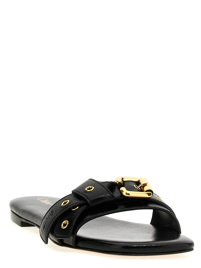 Chloé 'Mae' Slides
