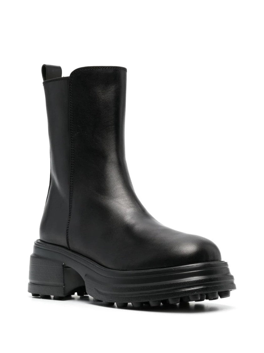 Tod's Ankle Boots With Closed Silhouette And Sole