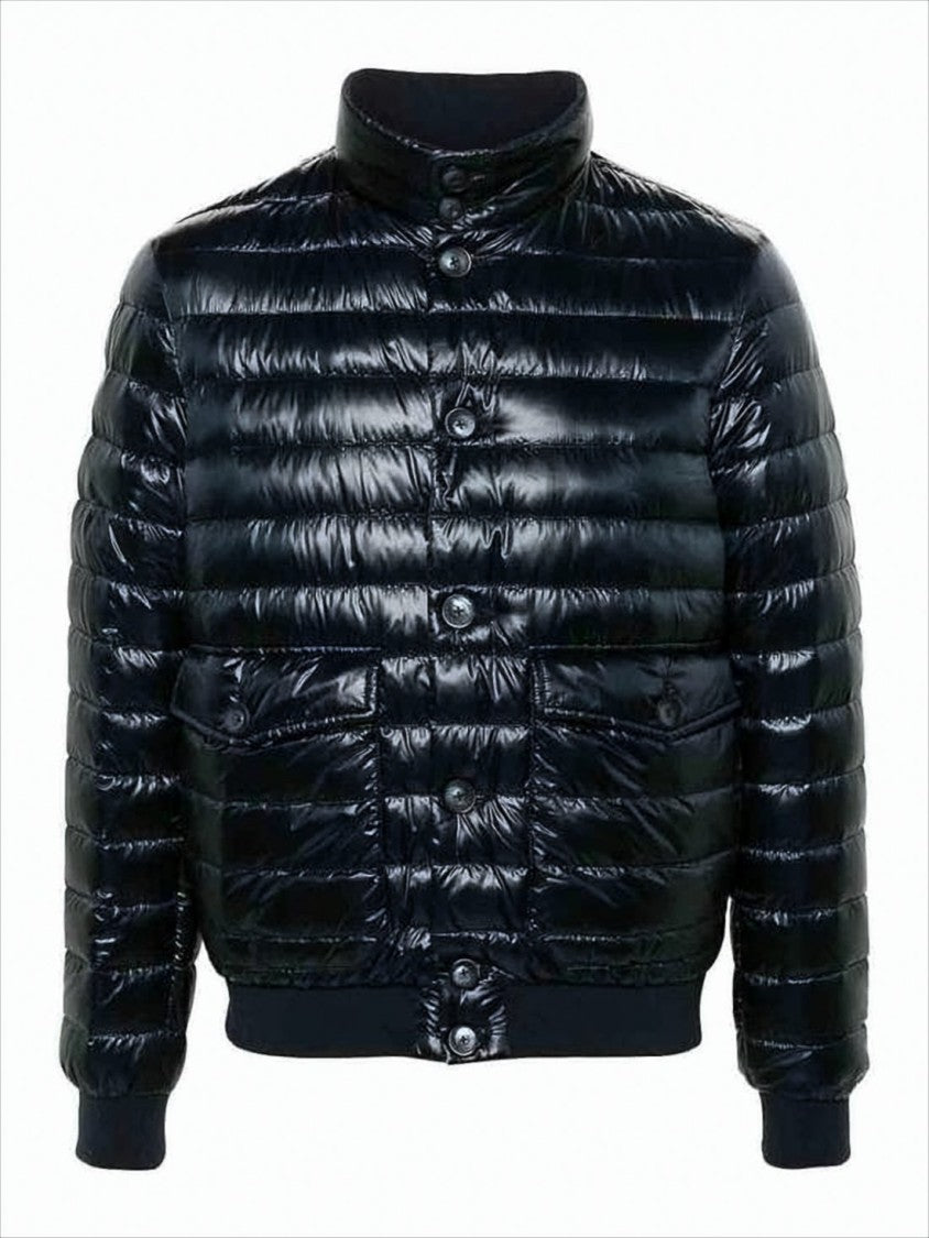 Herno Sleek Black Puffer Jacket With Quilted Design