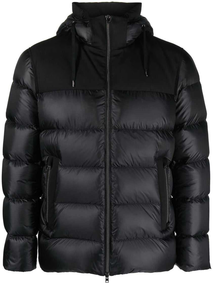 Herno Black Puffer Jacket With Contrasting Matte Finish And High Collar