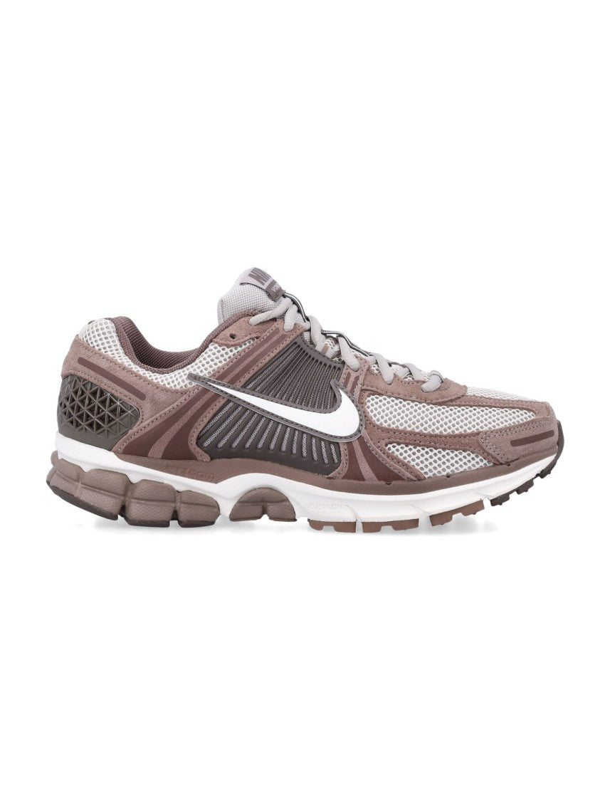 Nike Zoom Vomero 5 Sneakers