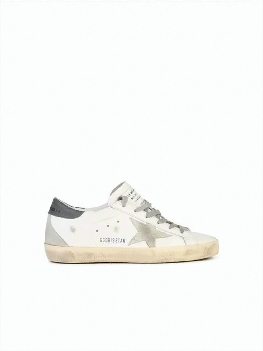 Golden Goose Distressed Low-Top Sneakers With Grey Suede Star