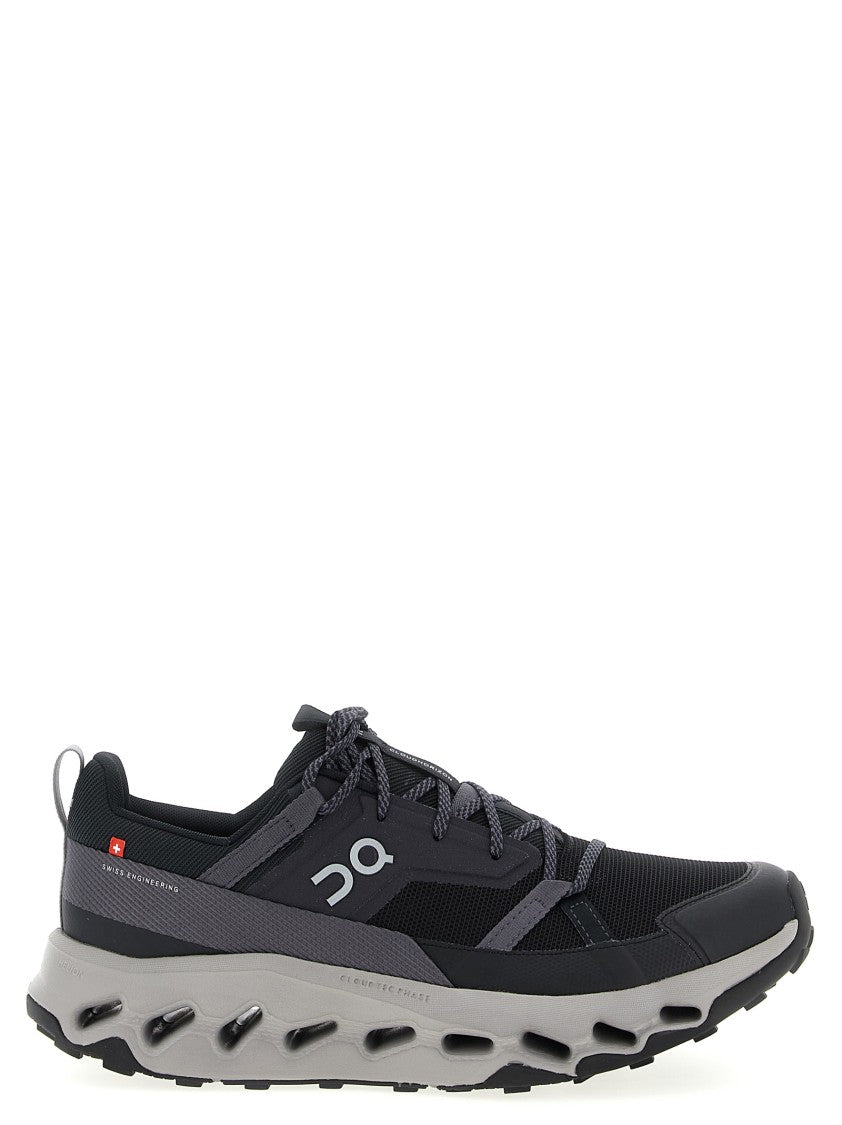 On 'Cloudhoriz' Sneakers