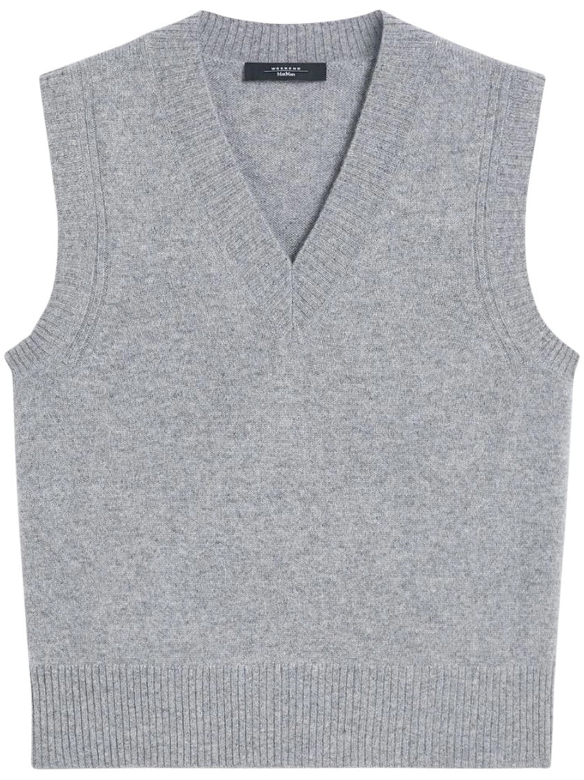 Max Mara Soft Cashmere Sweater With Classic Design