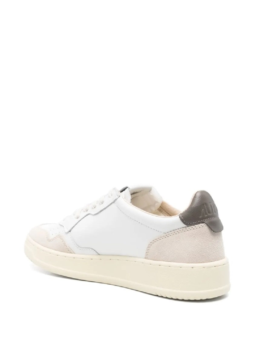 Autry Medalist Low-Top Sneakers