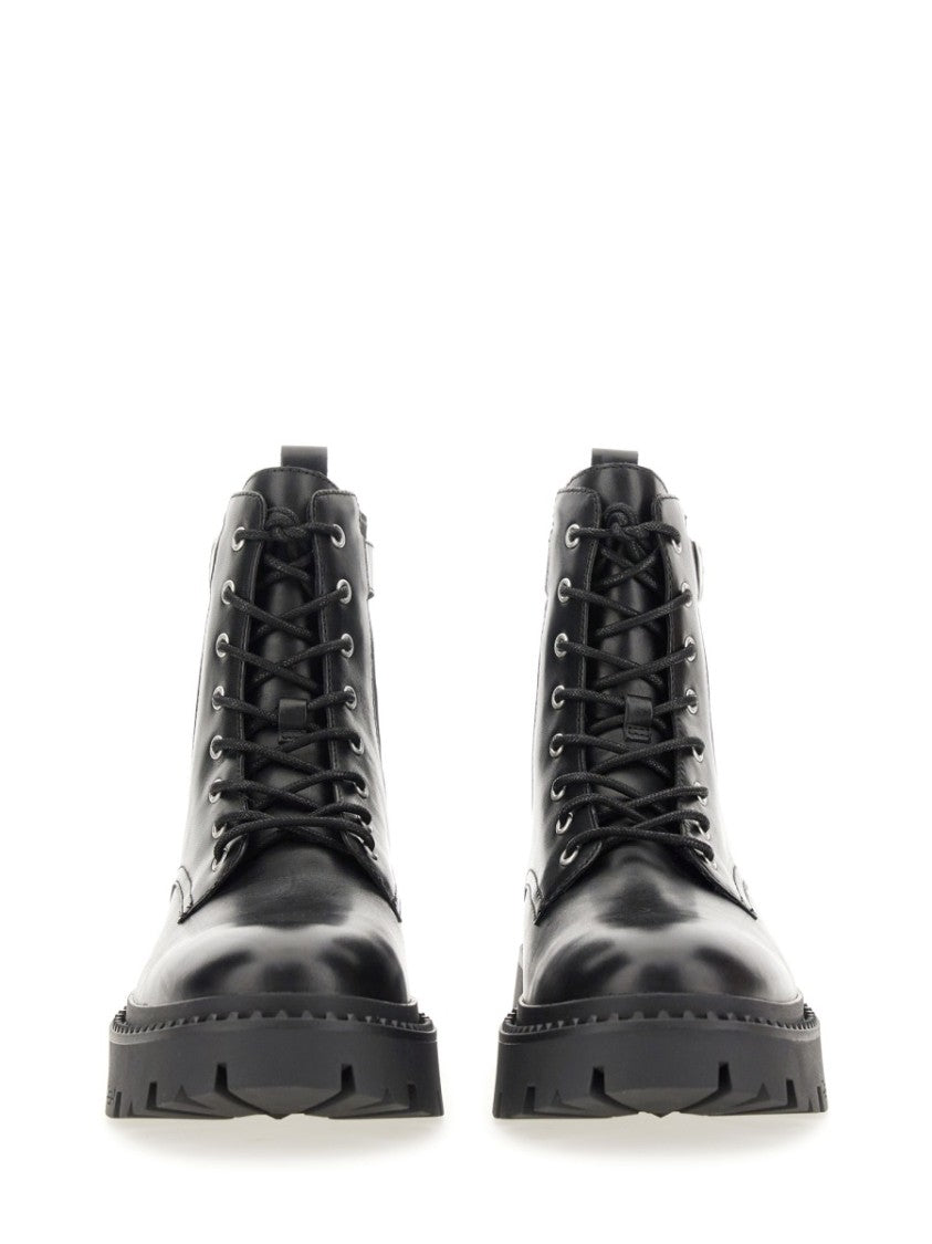 Ash Black Leather Amphibian With Rugged Sole