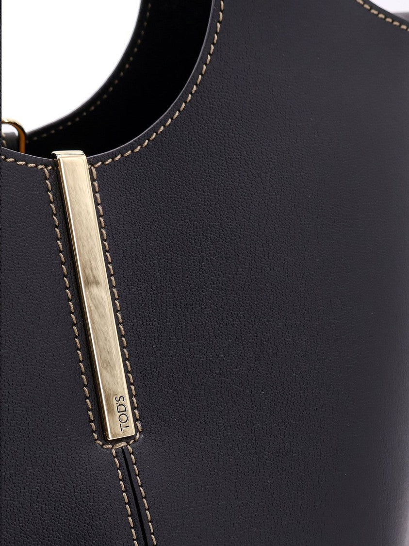 Tod's Minimalist Beige Bag With Structured Silhouette