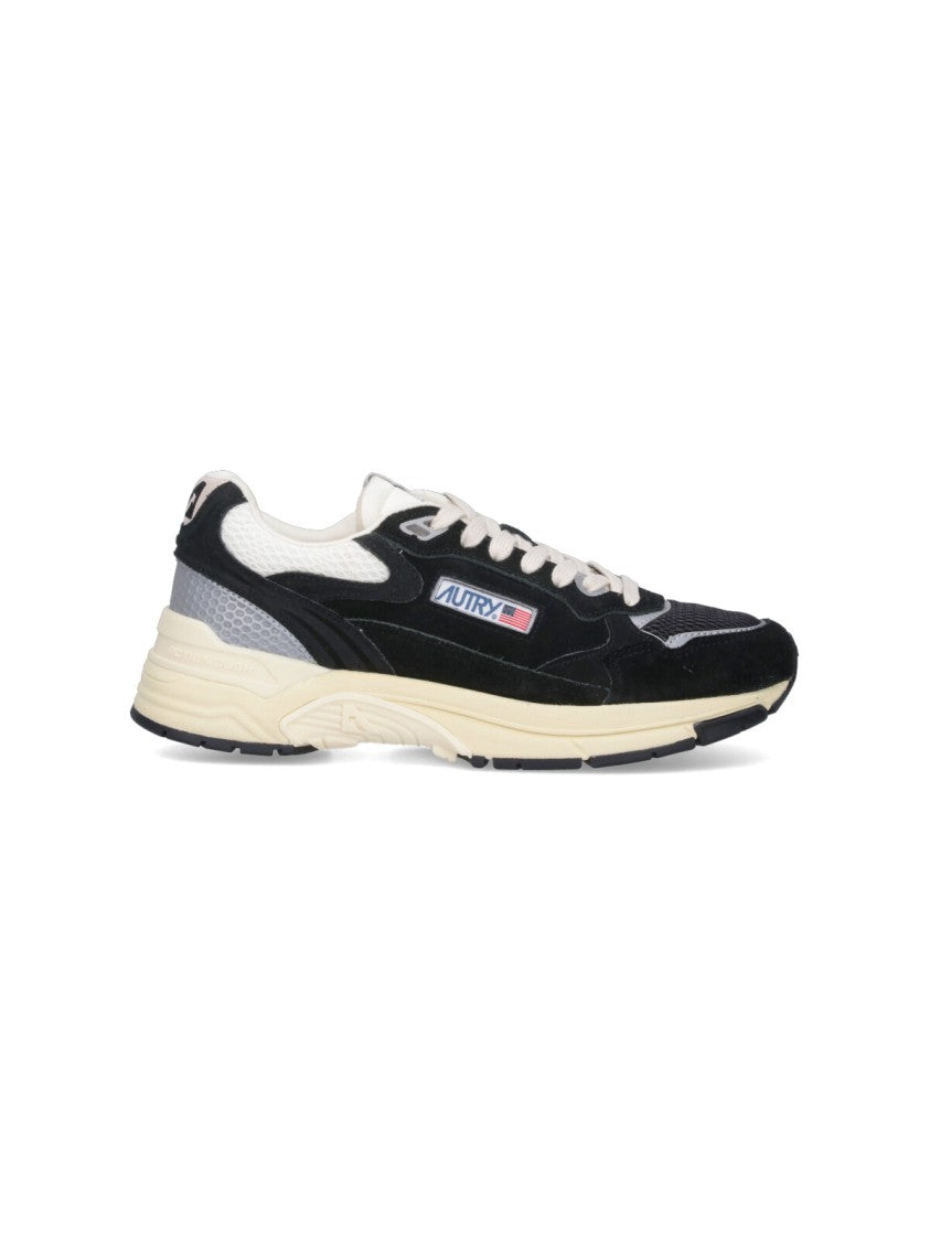 Autry "Hyperway" Sneakers – Black