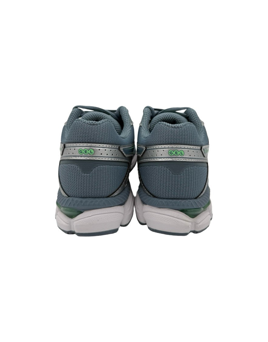 Asics Gel-Cumulus 16 Sneakers
