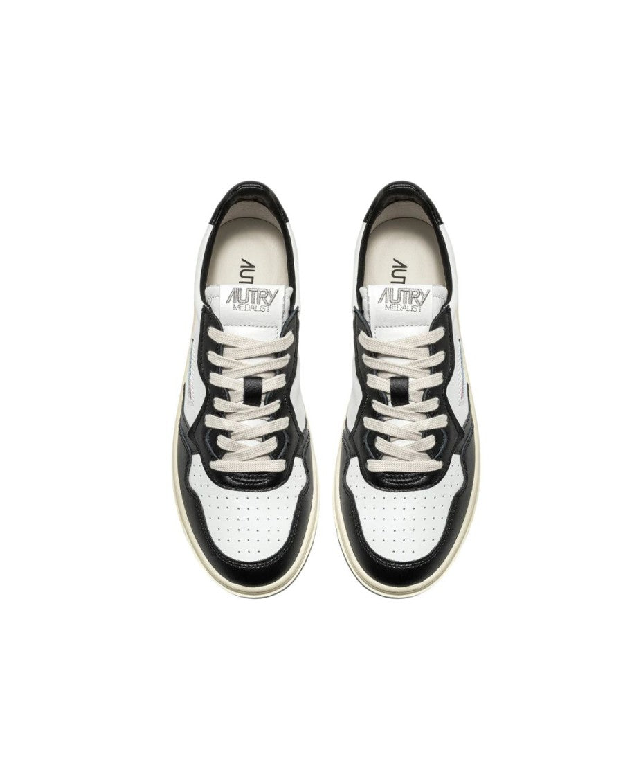 Autry Sneakers Medalist Low Bicolor In Pelle Bianca/Nera