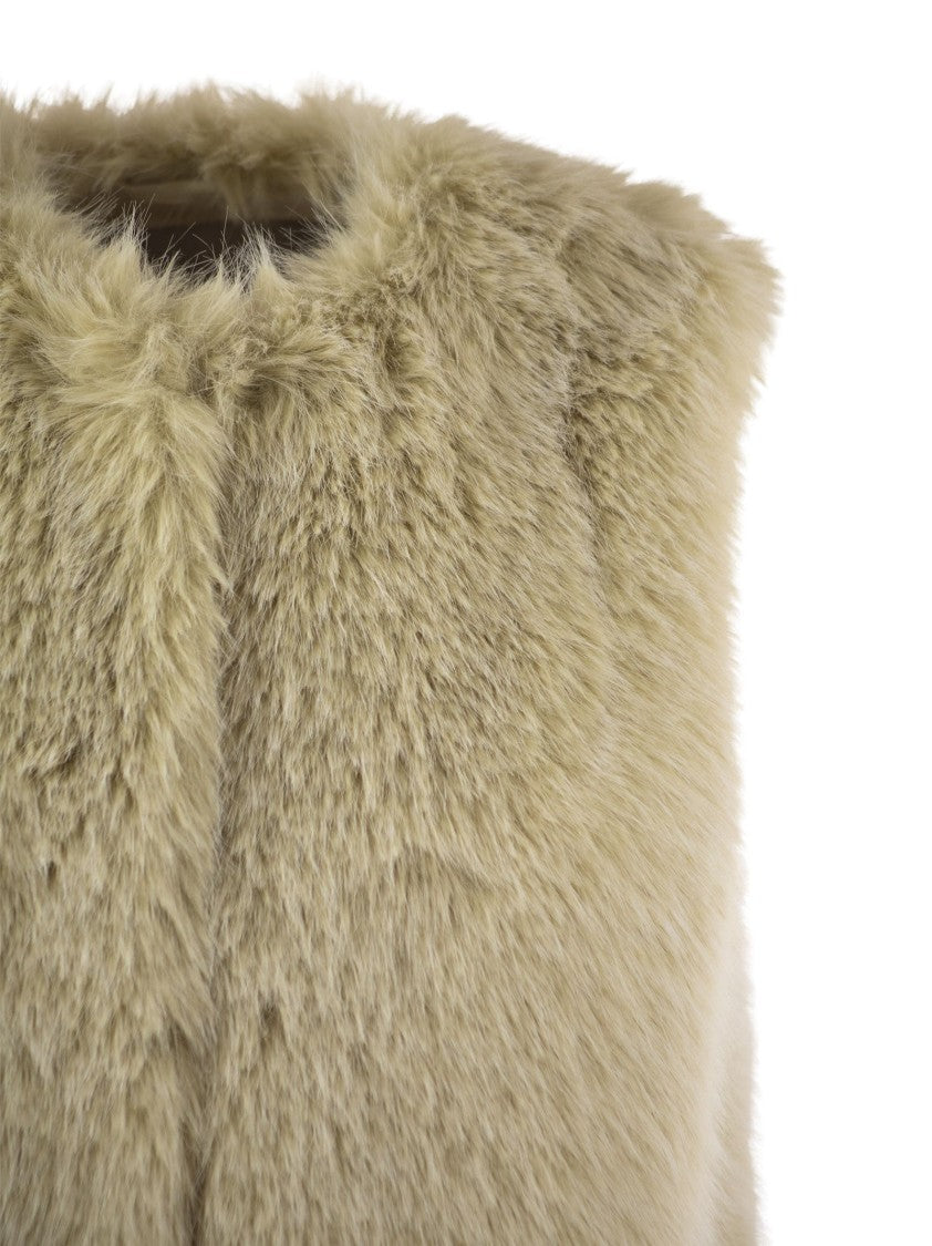 Herno Cruelty-Free Fur Sleeve Coat