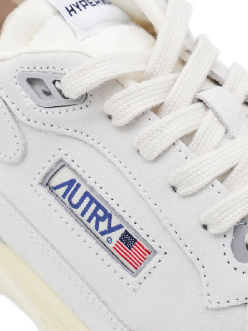 Autry Hyperway Sneakers With Mesh Paneling And Padded Collar