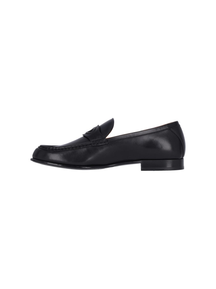 Valentino Garavani Vlogo' Black Hammered Leather Moccasins – Black