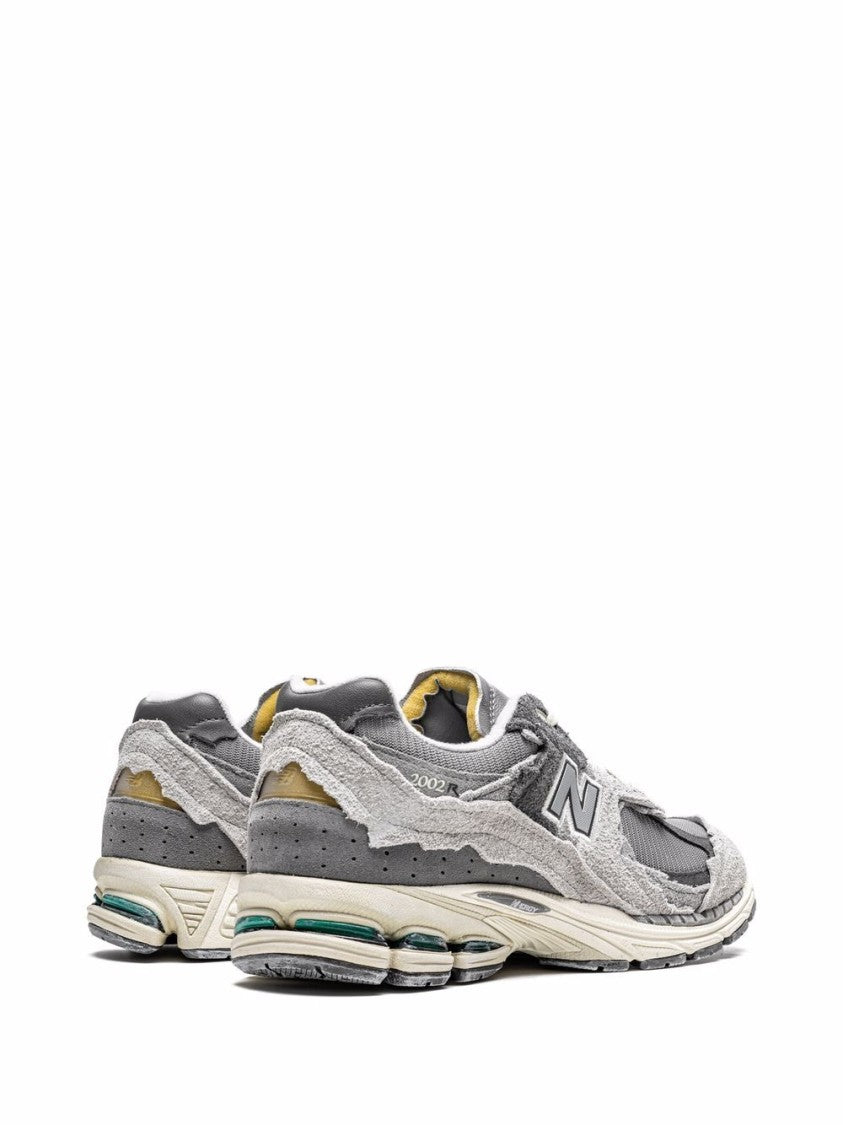 New Balance Layered Grey Sneakers With Cushioned Sole