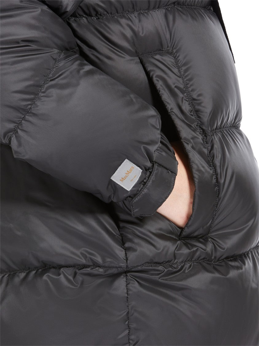 Max Mara Quilted Black Puffer Coat With High Collar