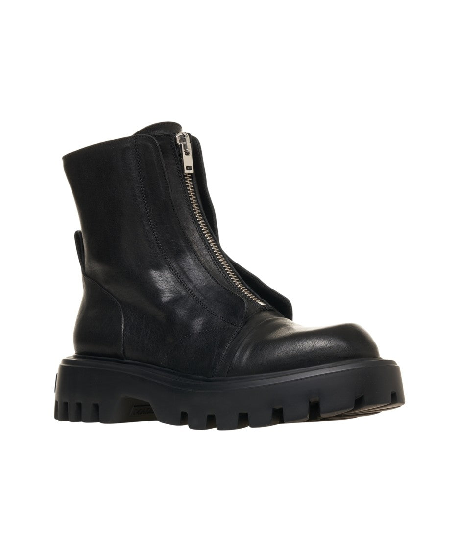 Mattia Capezzani Sophisticated Leather Ankle Boots With Zipper Closure