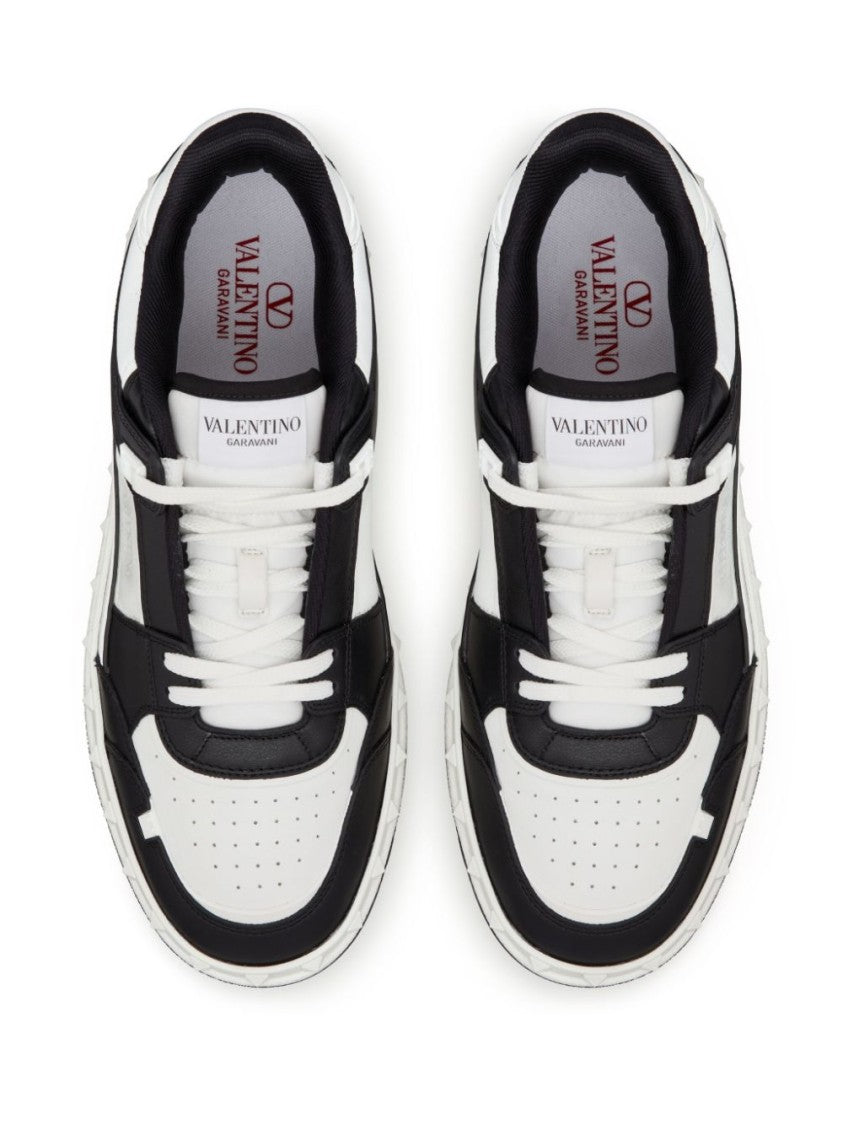 Valentino Garavani Freedots Sneakers