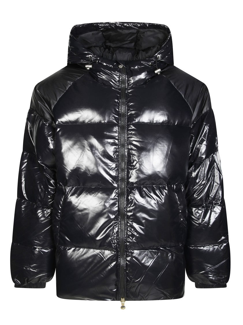 Pyrenex Lightweight Hooded Jacket With Minimalist Design