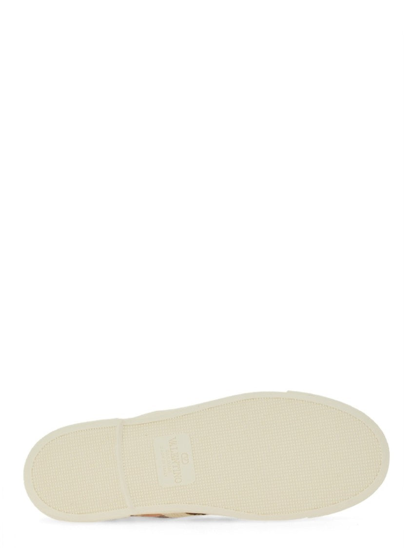 Valentino Garavani "Bay By Bay" Sneaker