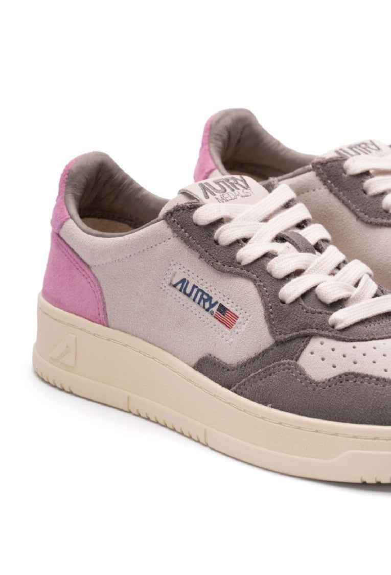 Autry Medalist Low-Top Sneakers