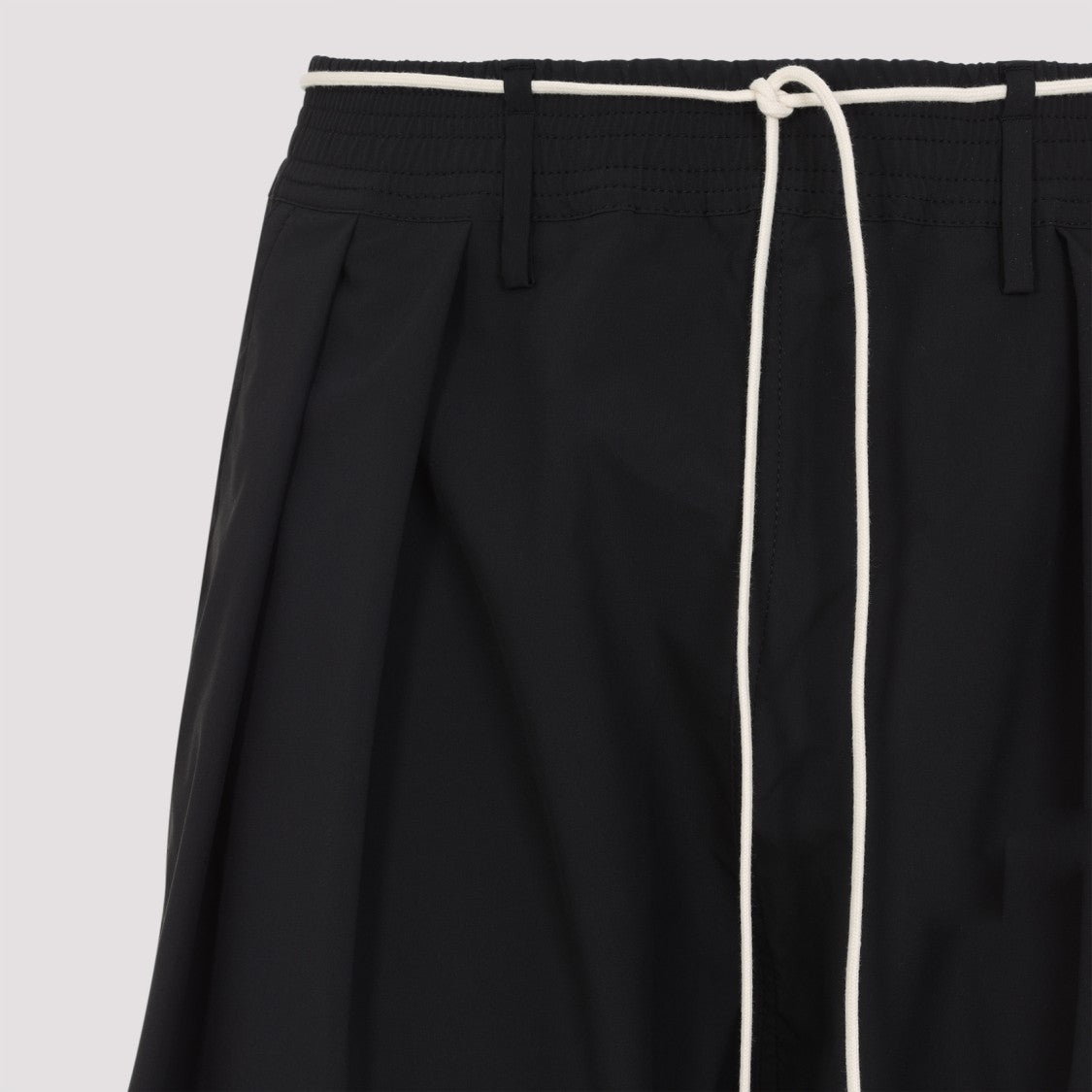 Mordecai Relaxed Fit Black Trousers With Pleats And Drawstring Waist