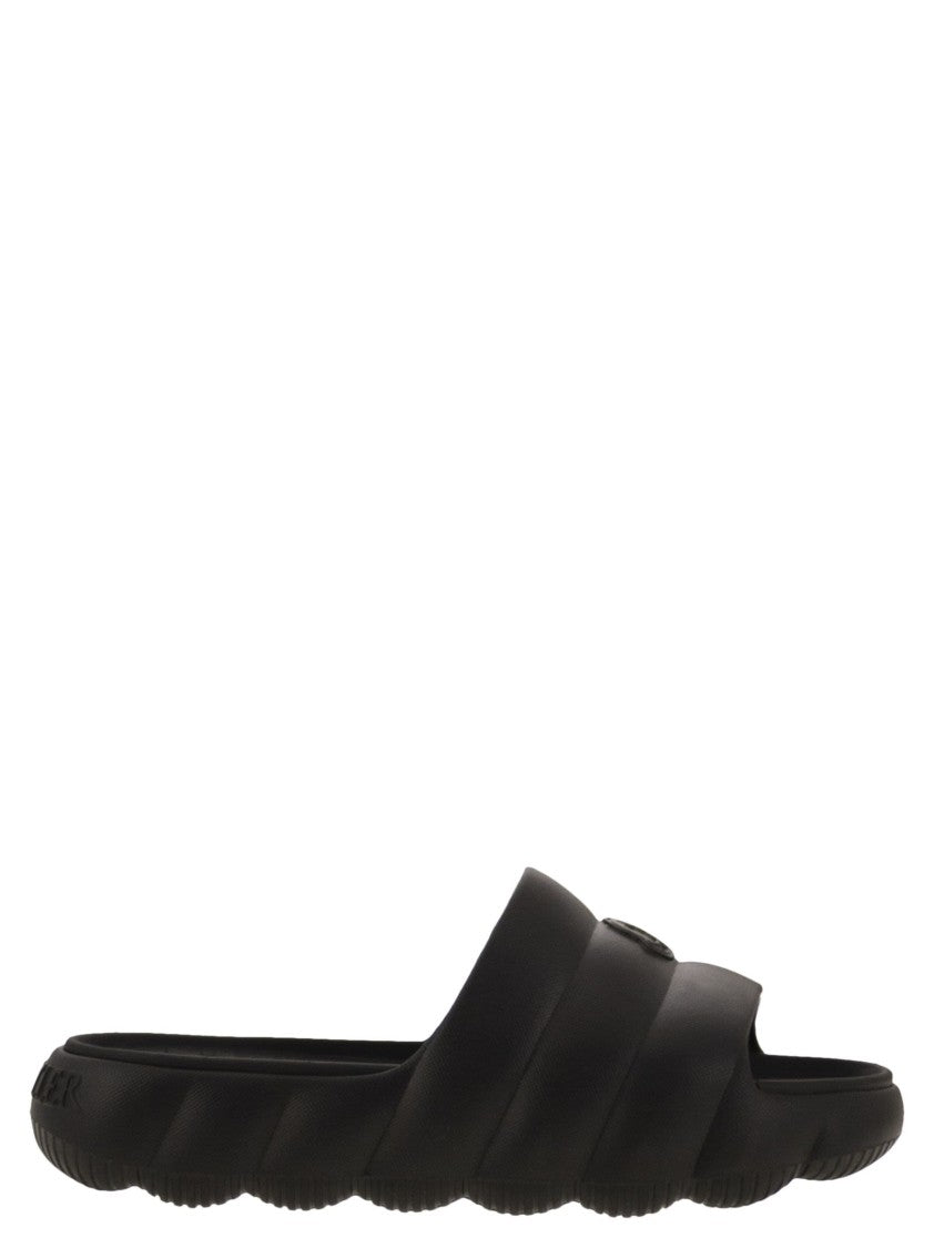 Moncler Quilted Black Eva Lilo Slides