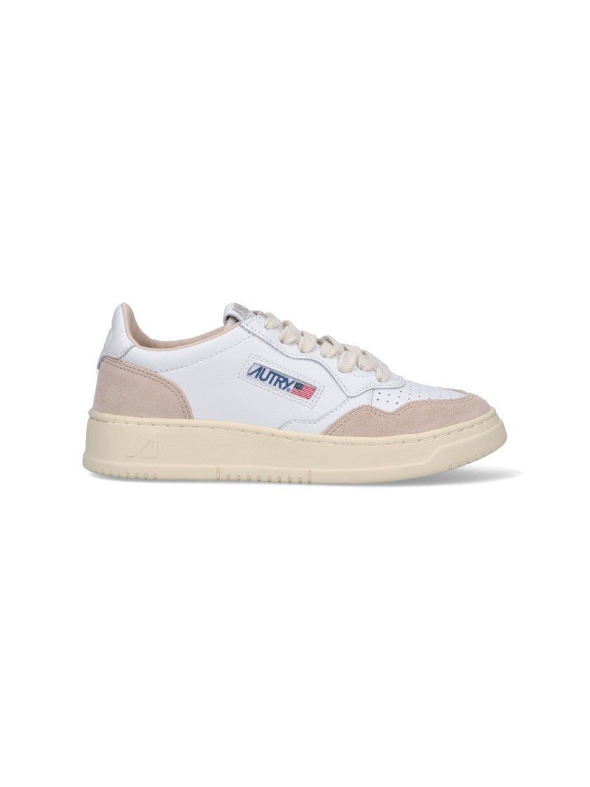 Autry "Medalist" Low Sneakers – White