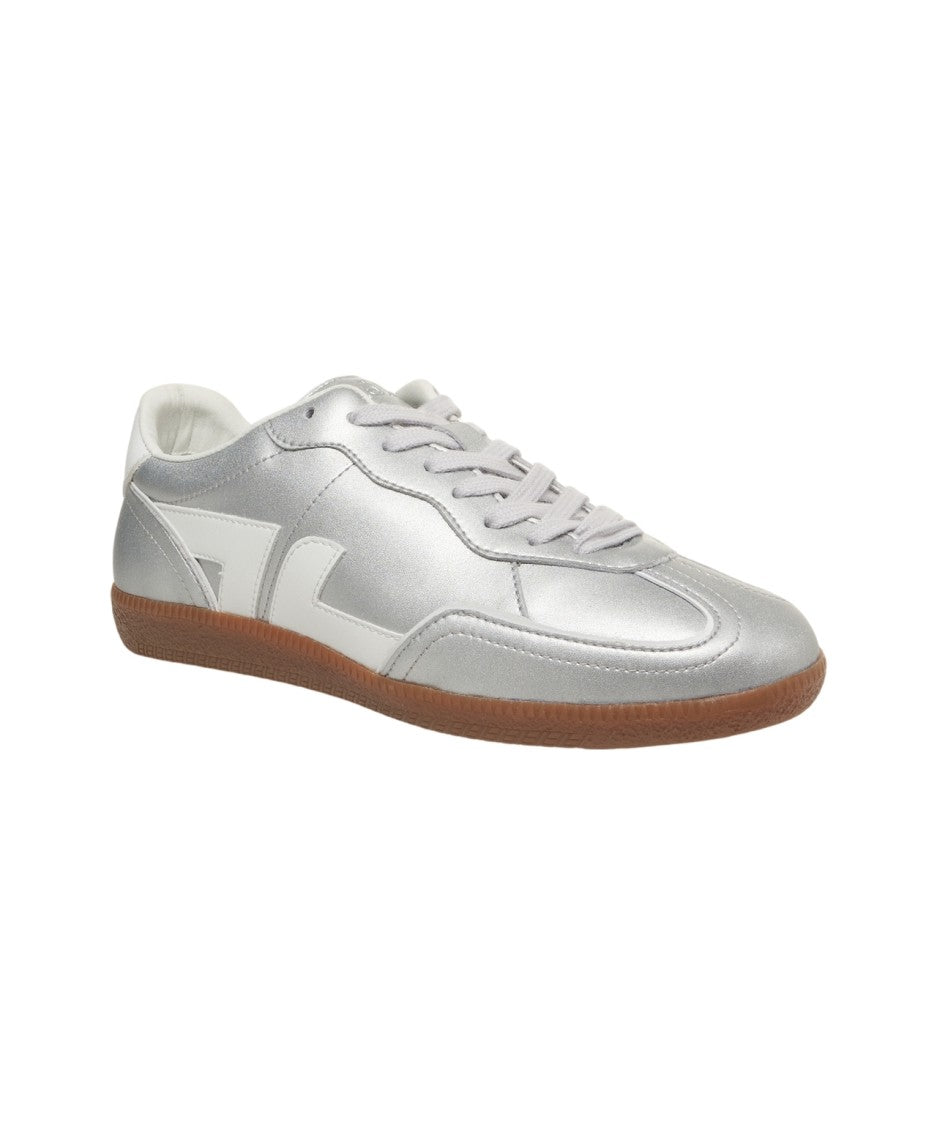 Zeta Delta' Sneakers