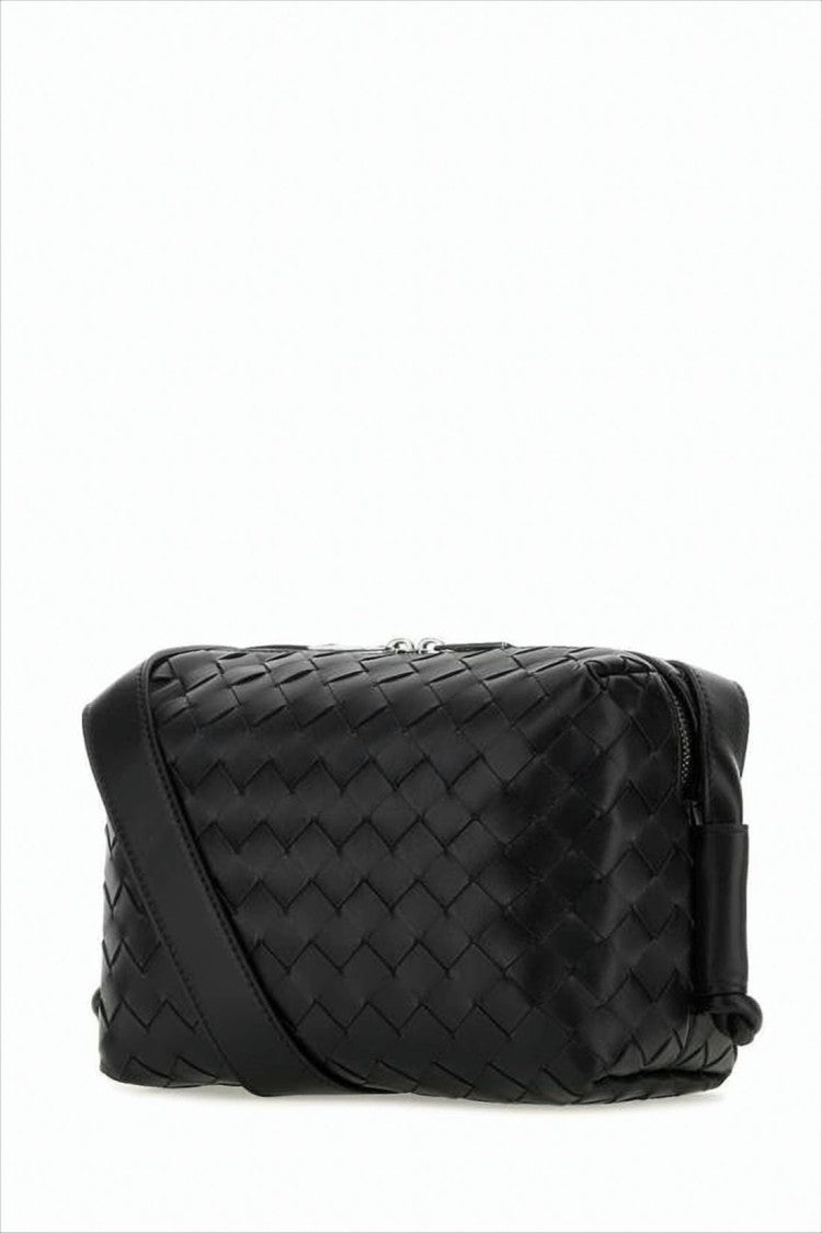 Bottega Veneta Woven Black Crossbody Bag With Adjustable Strap And Modern Silhouette