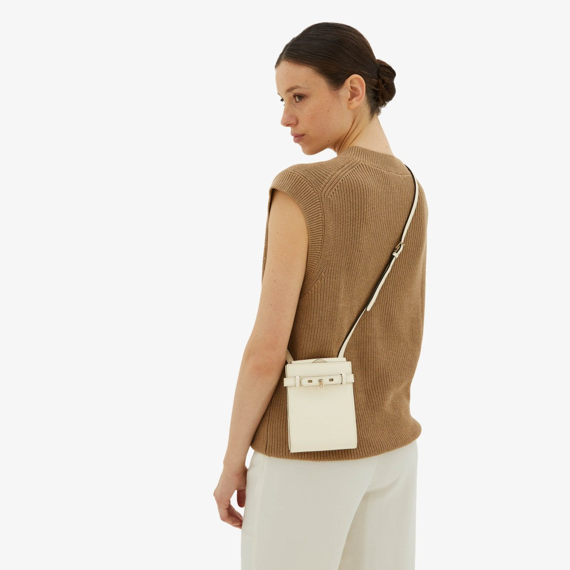 Valextra Brera B-Tracollina Slim Crossb