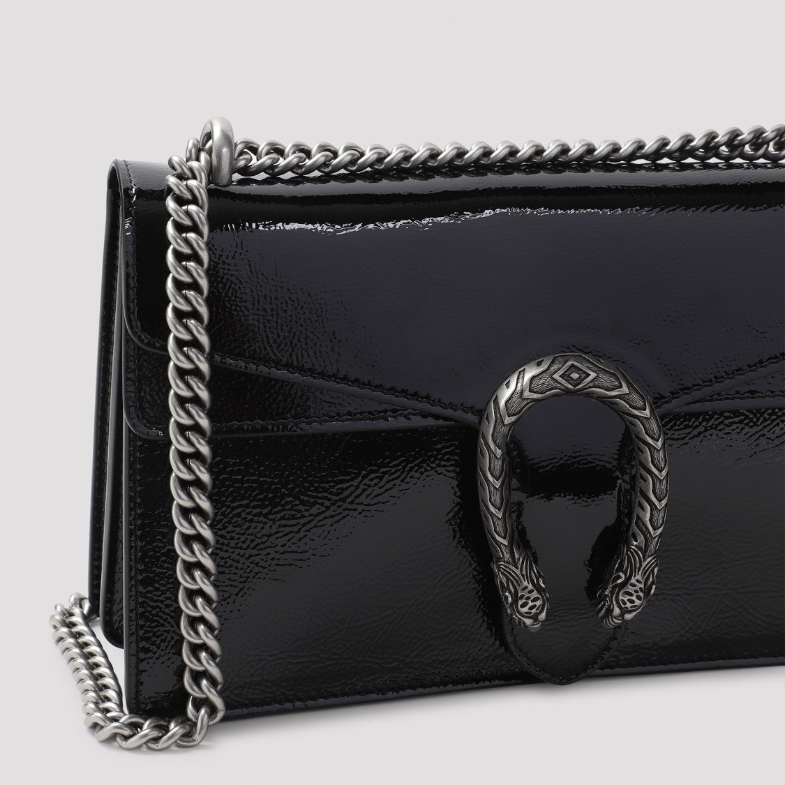 Gucci Leather Shoulder Bag With Distinctive Closure