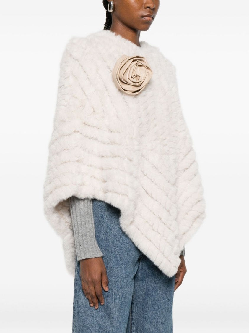 Blugirl Tailored Cape With Structured Design And Clean Lines