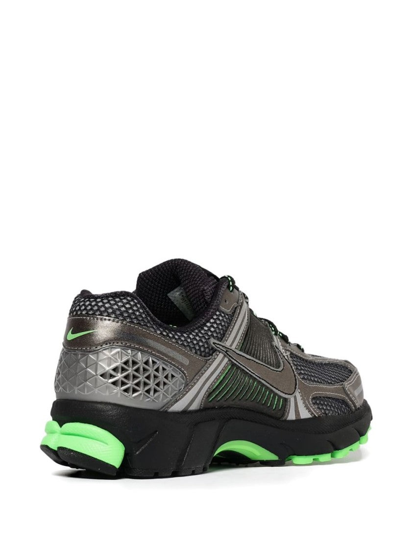 Nike Zoom Vomero 5 Se Sneaker
