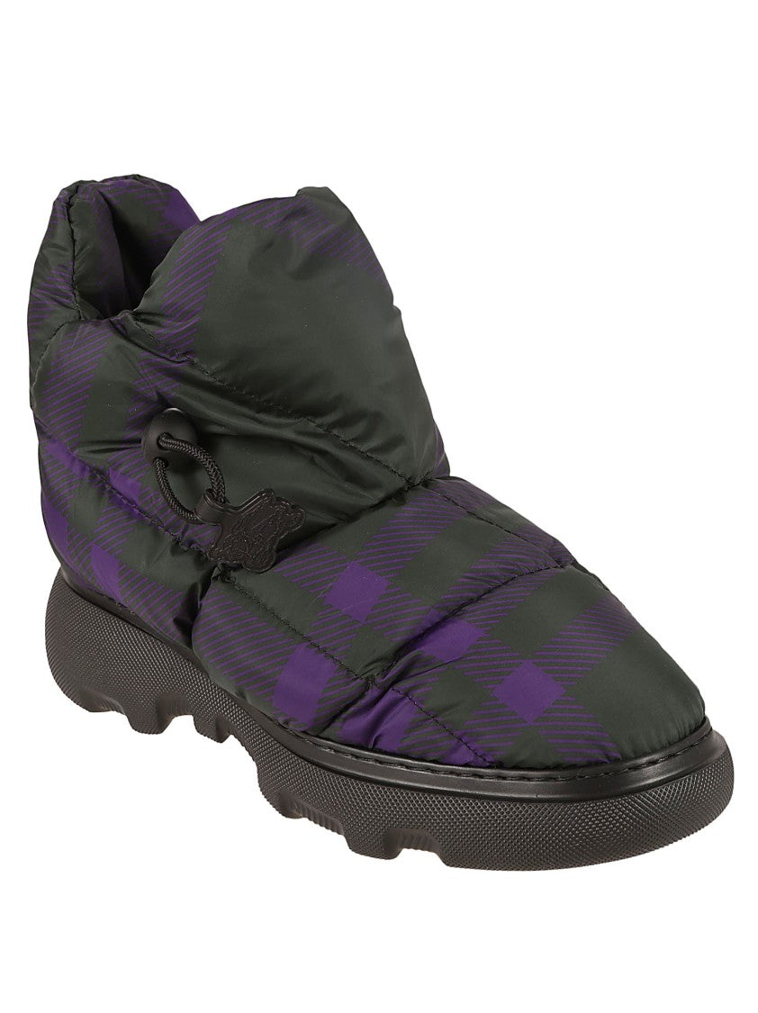 Burberry Puffy Checkered Boots With Rounded Silhouette