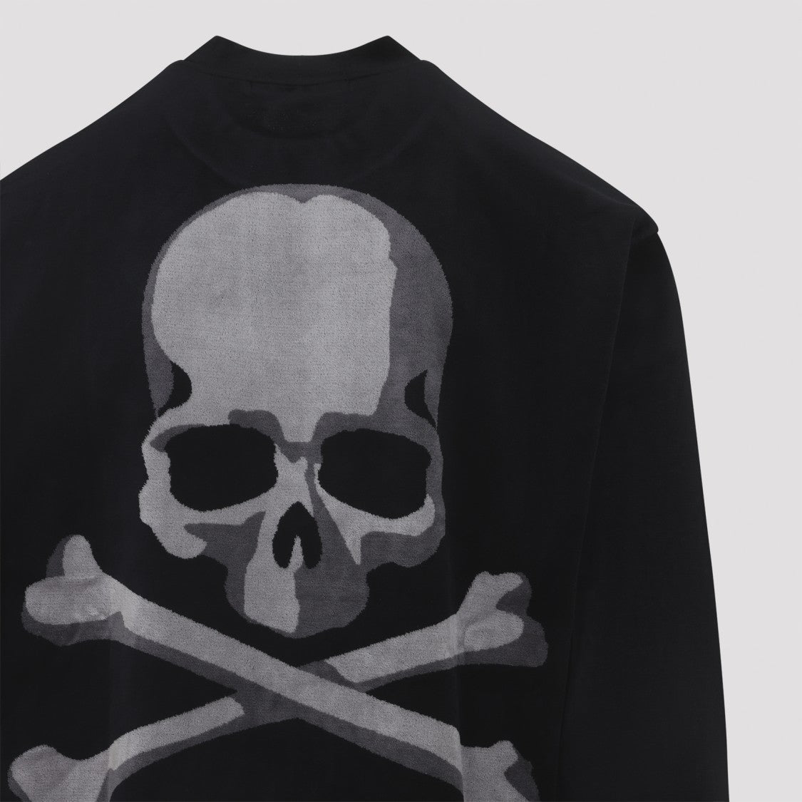 Mastermind Long-Sleeve Black T-Shirt With Graphic Skull Design