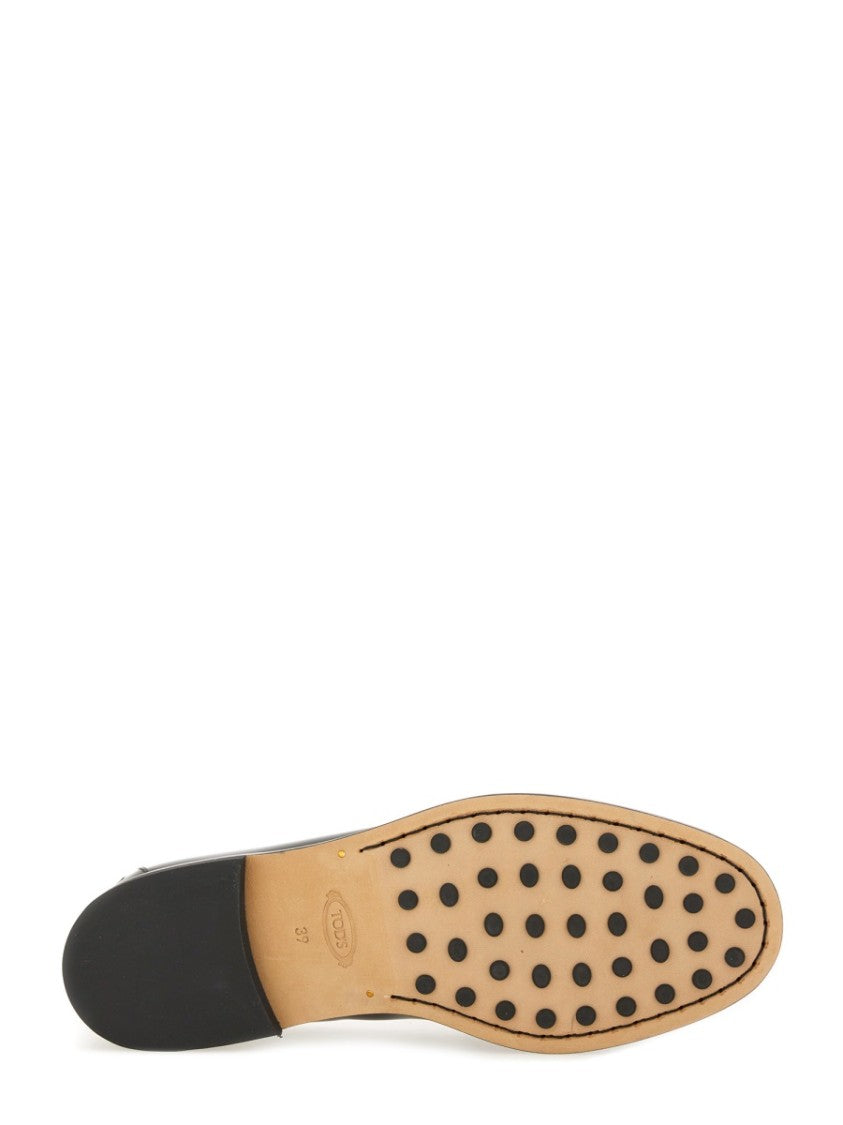 Tod's Polished Calf Leather Loafer With Classic Silhouette