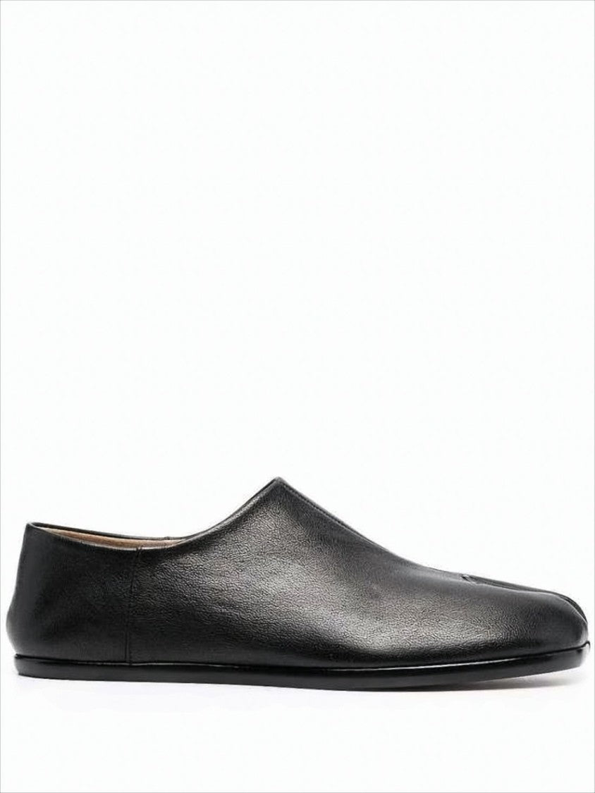 Maison Margiela Smooth Leather Loafers With Split-Toe Design