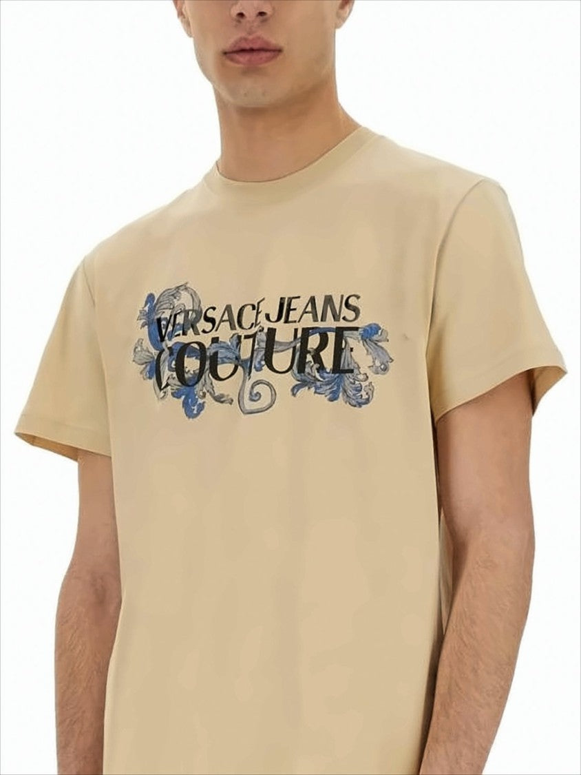 Versace Short-Sleeved Crew Neck T-Shirt With Graphic Floral Print