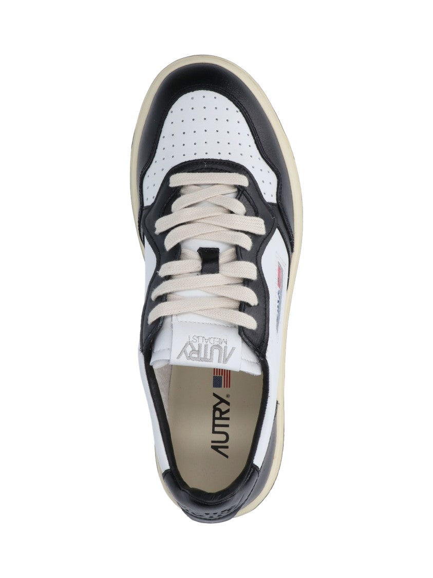 Autry Low "Medalist" Sneakers – White