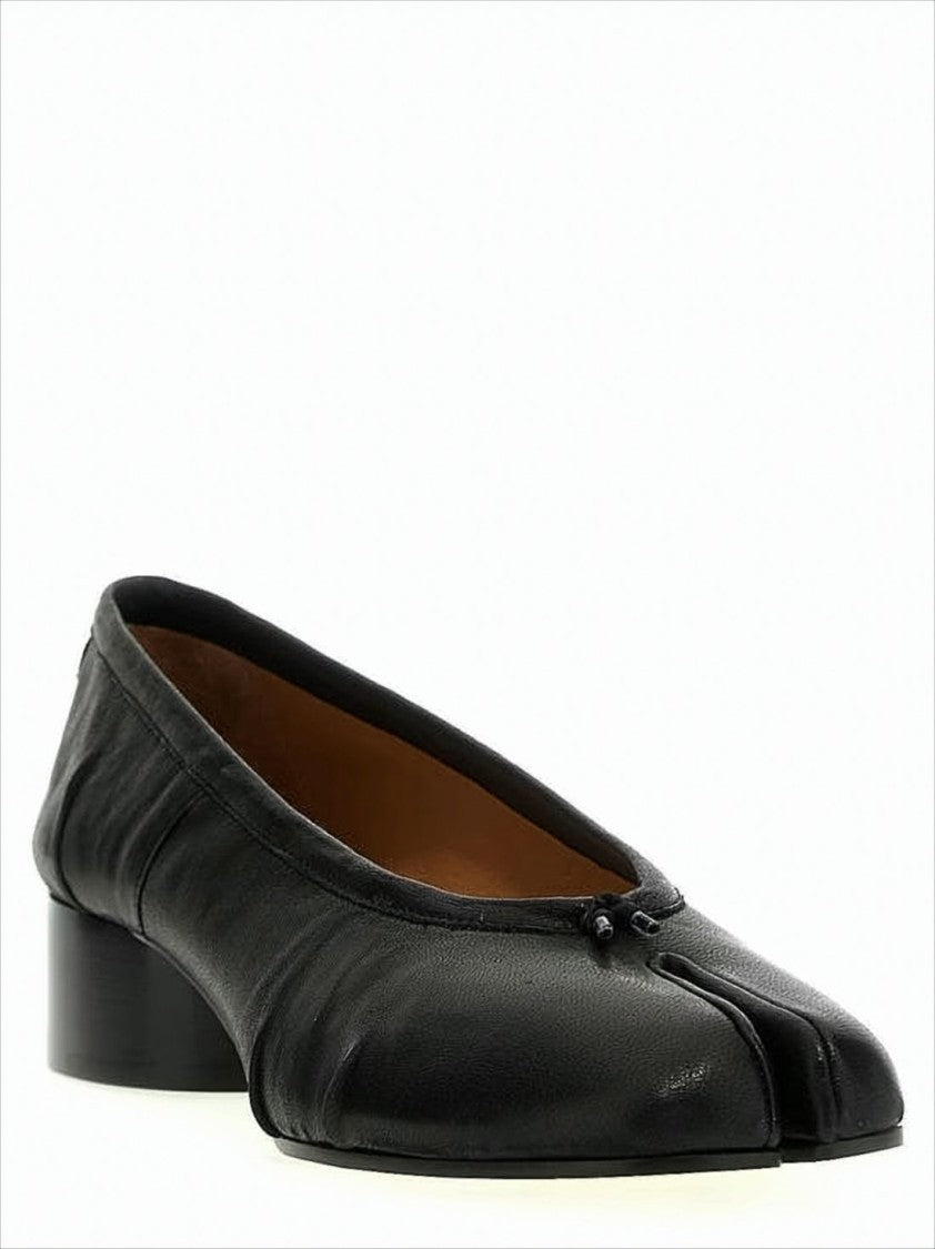 Maison Margiela Split-Toe Design Black Lambskin Pumps With Calfskin Lining